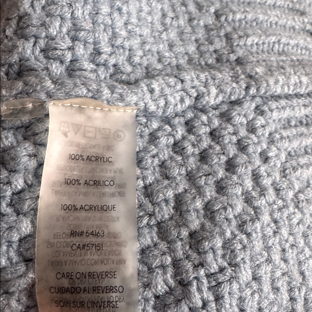 Karl Lagerfeld sky blue ribbed basket weave twisted rope pattern knit sweater. S - Picture 6 of 6